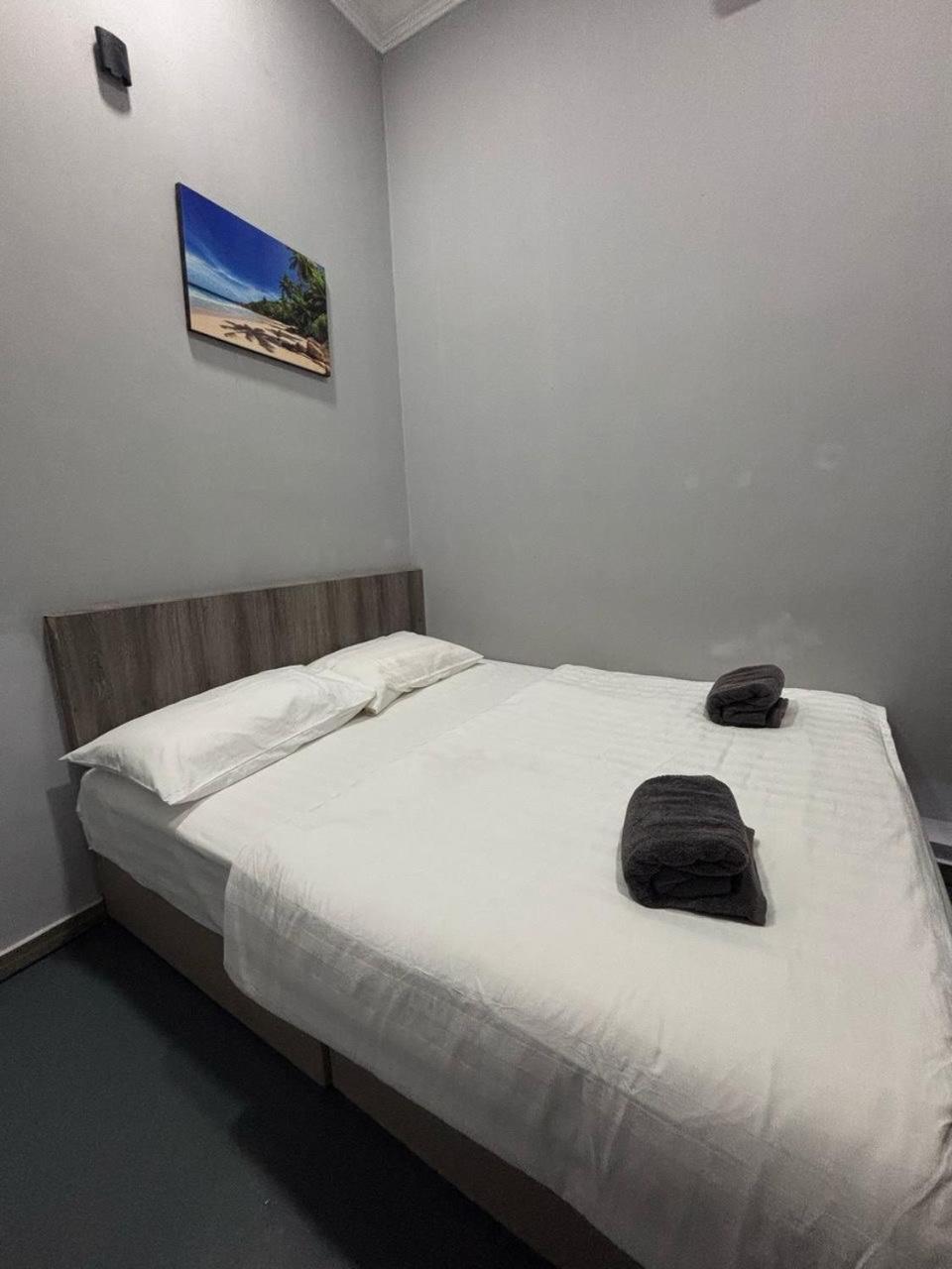 The Room Inn - Pasir Panjang Kampung Kuala Besut Екстериор снимка